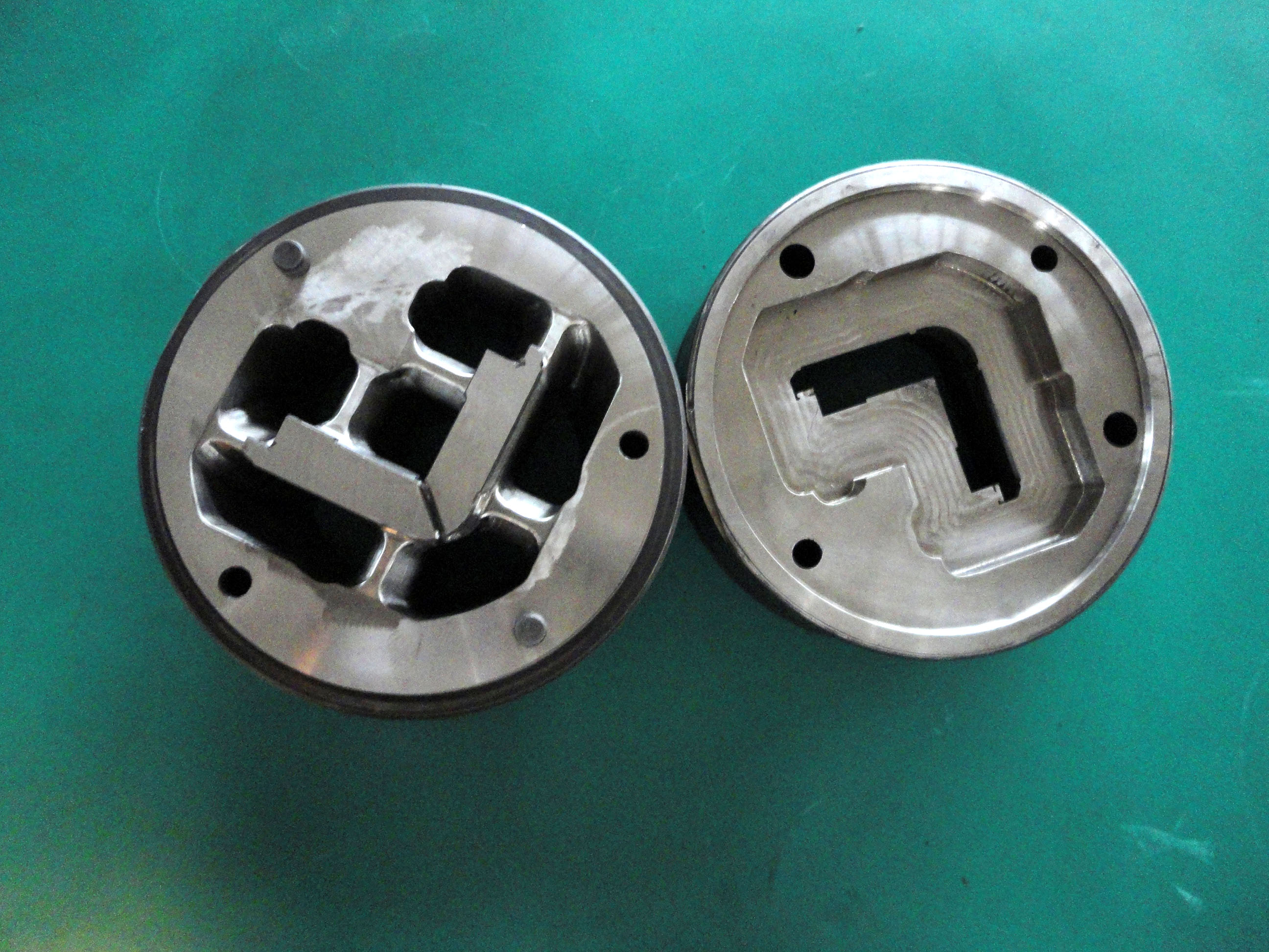 工業(yè)材模具